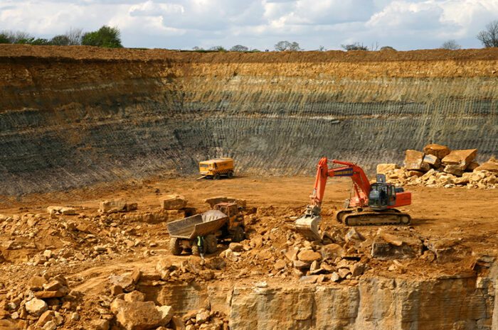 Middle Point Quarry Leading limestone quarries in the East Midlands - Stamford Stone